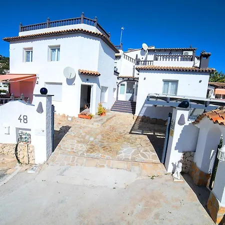 Buho Villa *